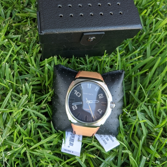 Diesel Stigg Summer tan leather watch - Picture 3 of 7